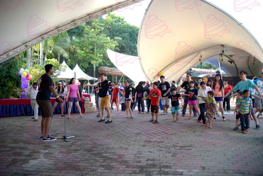 Magnum 4D Corporation Berhad | Family Day Outing - Ice ...